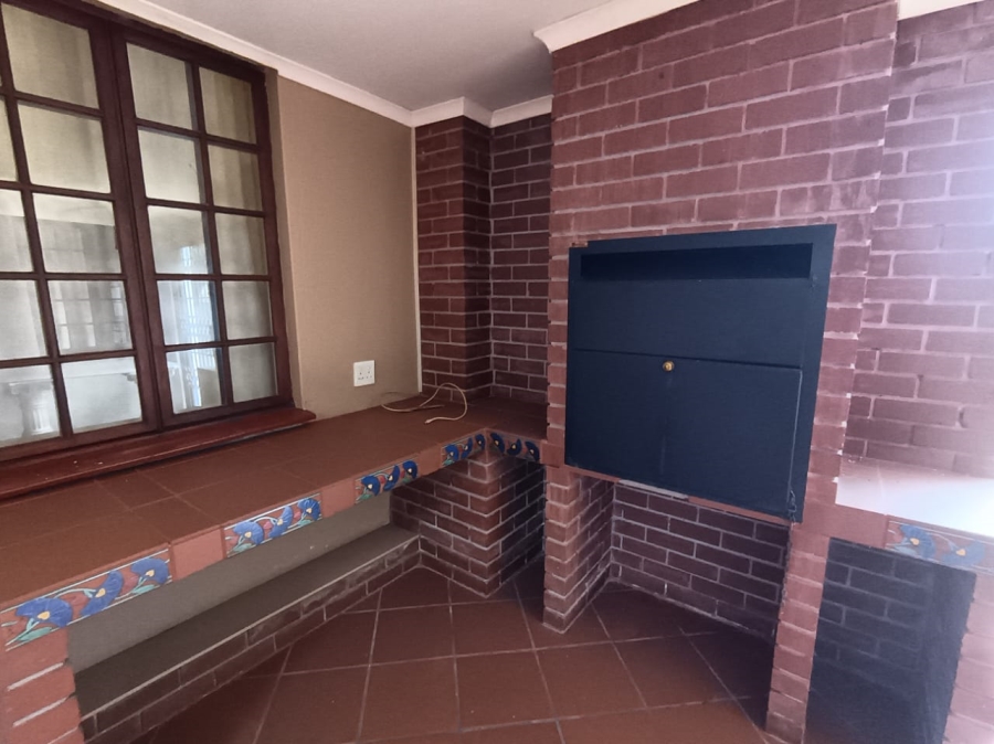 4 Bedroom Property for Sale in Protea Park North West